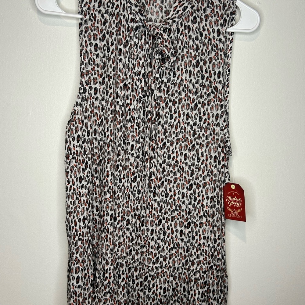 NWT Faded Glory Animal Print Sleeveless Blouse Keyhole Front Tie Size Large